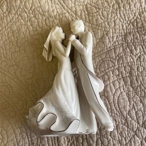 Wedding Promises First Dance cake topper